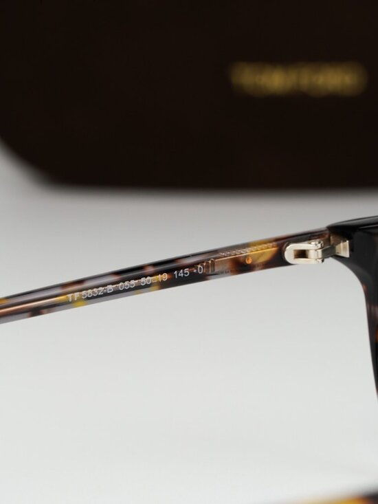 Tom Ford Women Eyeglasses Coloured Havana Square FT5832-B 055 NEW AUTHENTIC main image 8